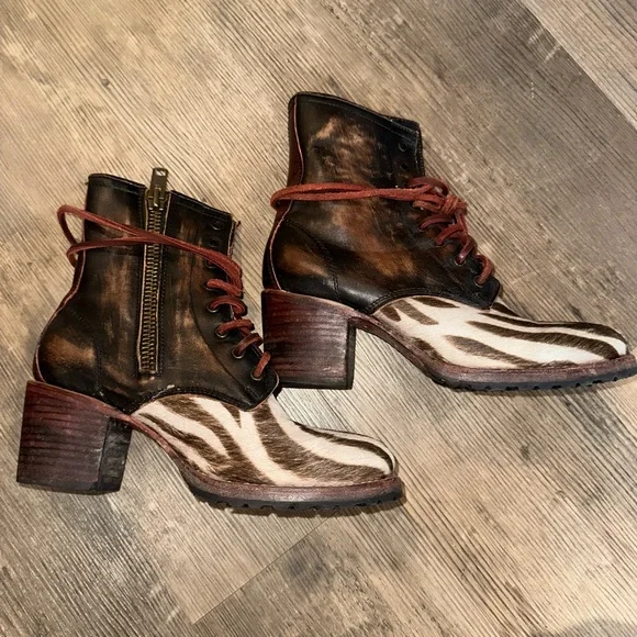 Freebird “Cavalier” Lace Up Boots Brown and Red Vintage Style - Picture 3 of 7